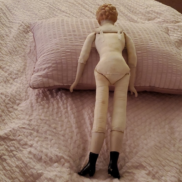 Doll - Picture 2 of 7